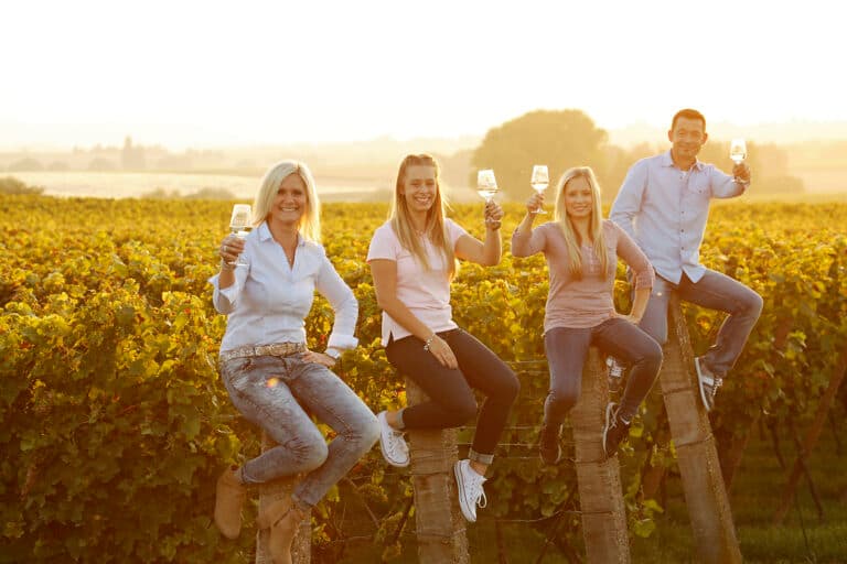 Weingut Bus family portrait in vineyard