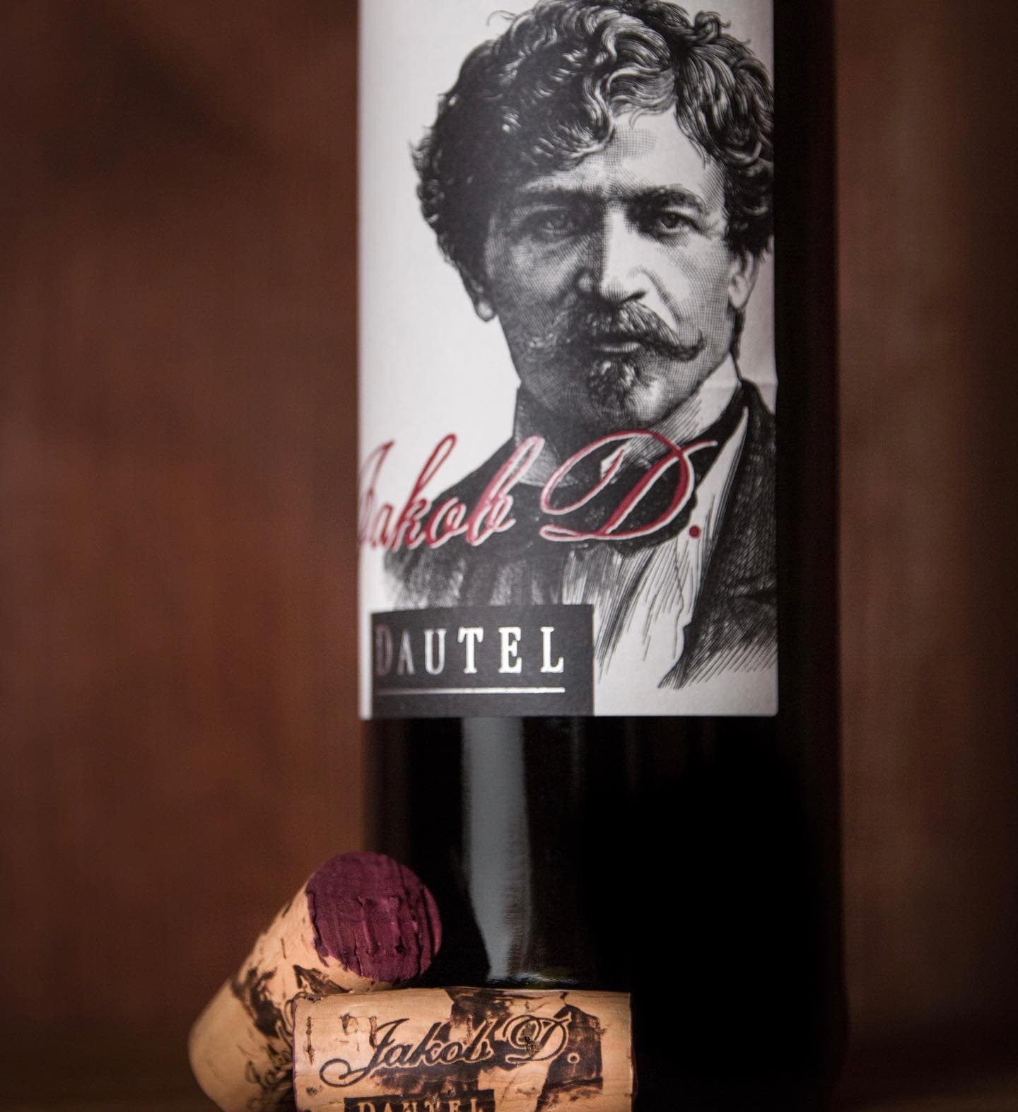 Jakob D bottle studio photograph